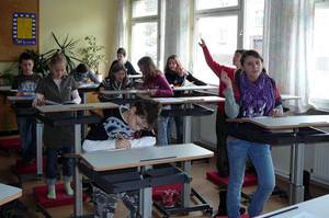 Deutschlandpremiere: kybun im Klassenzimmer